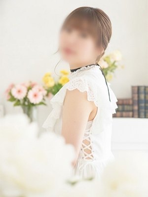 얌전한 얼굴을 가린 유혹 잘 - 린네