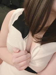 아직
