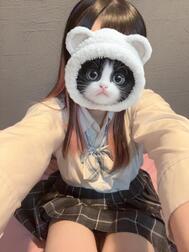 ＞ ＜ ♡