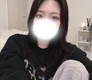 출근합니다 😋🤍🤍