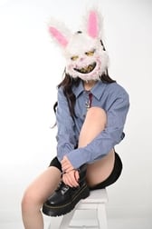 [너희가 상상하는 배 이상으로 나는 말할거야]