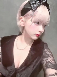 *.+゜ 찾아주지, 그렇지? *.+˚