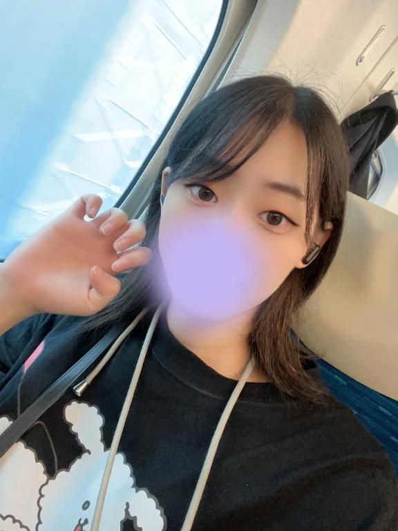 향하고 있어 ³₃