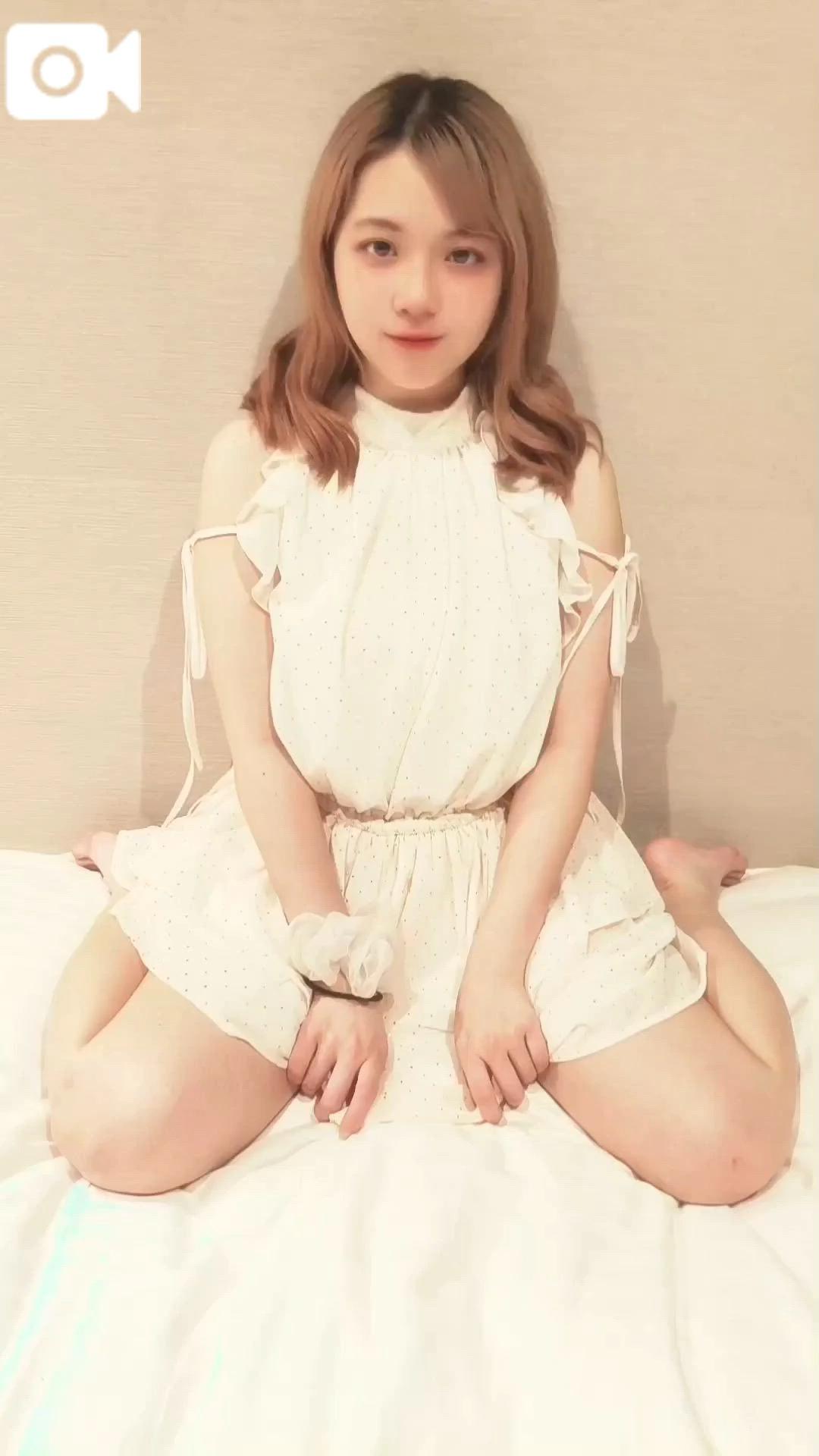 19:30부터 있습니다.