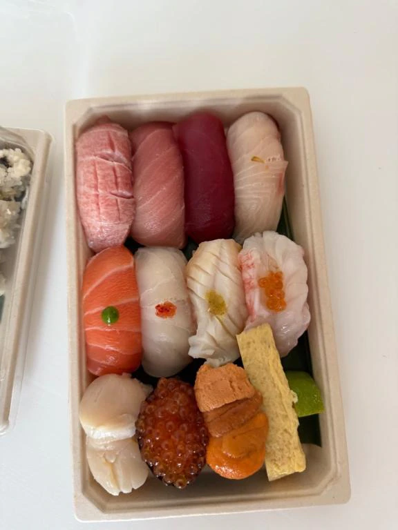 🍣