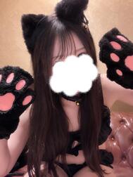 물어보고 싶은 새끼 고양이 🖤