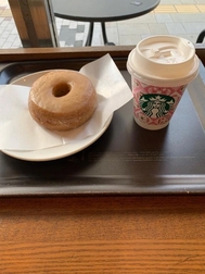 일찍 출근했습니다.