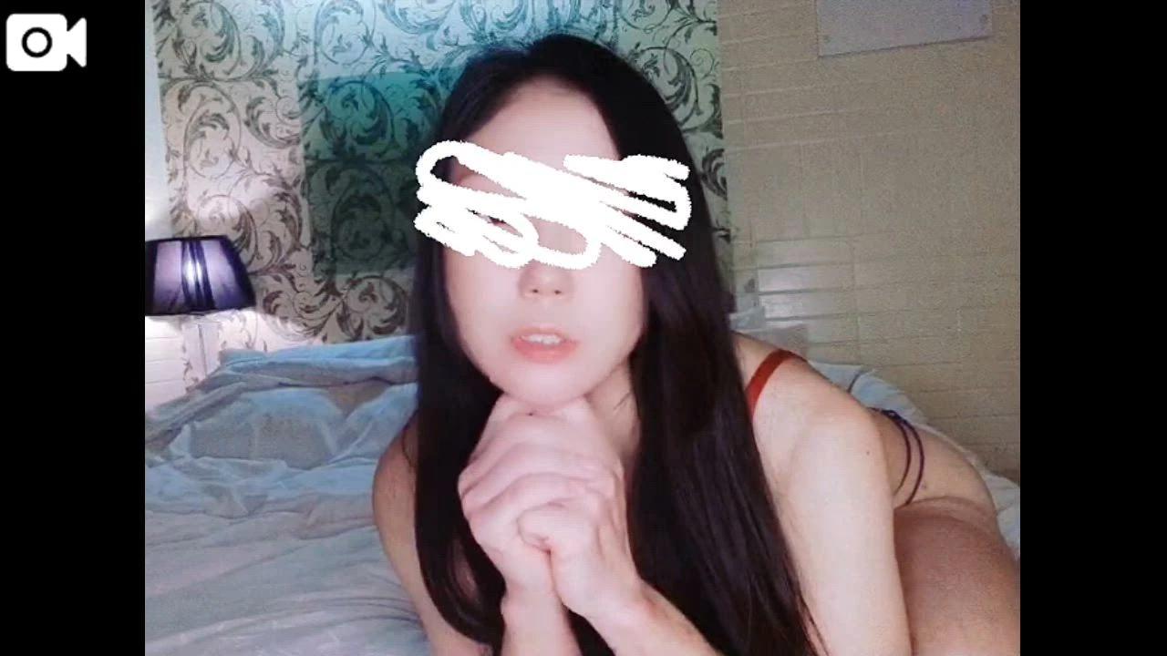 얼굴 핥기