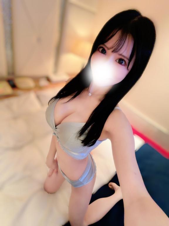 내 흥분 재료... 🫣