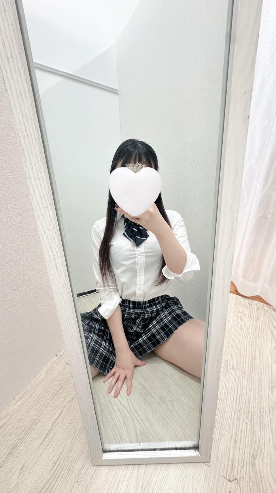 출근했어~ 🥺 아직 비어있다