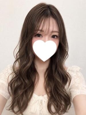 스타일 발군 매혹의 미모 - 카리나 25歳
