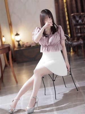 넘치는 성적 매력과 에로틱 바디 - 유리나【漂우妖艶사大人女子♪】