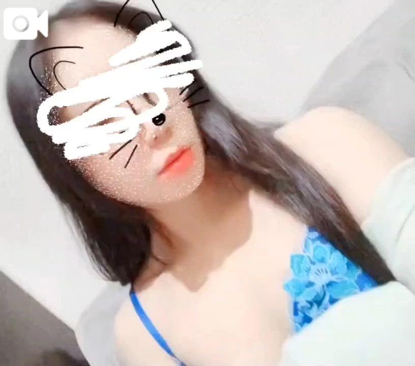 Kiss 마가 공격에 걸립니다.