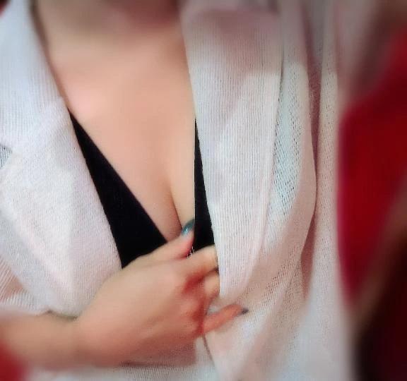 봐주세요 ♡