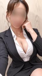 어제 밤 출근했습니다.