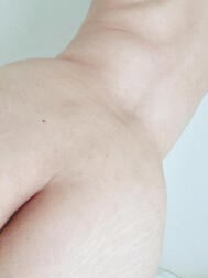 떠나고 싶지 않아