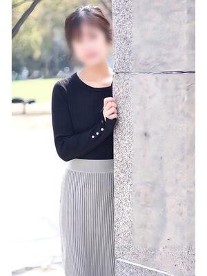 순수한 순진한 청초한 젊은 아내 - 미하루