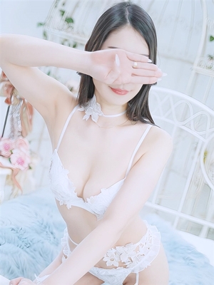 업계 완전 미경험 최고의 미녀 - 리안