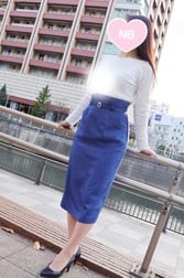 8월