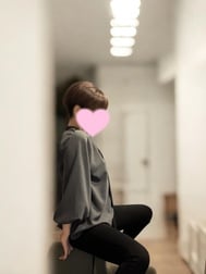 앉아서