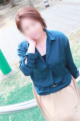 무츠리 도스케베 부인 - 사유미