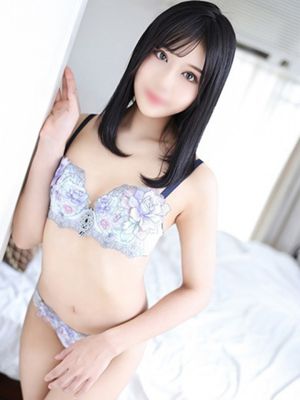 玲於奈레오나