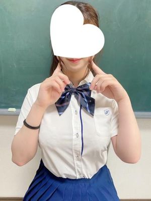 마리　18歳