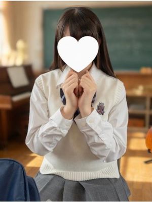 마유　18歳