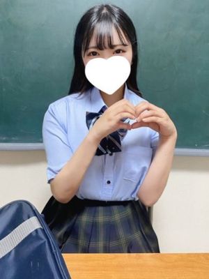 아야研修生　19歳