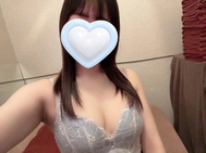 아직